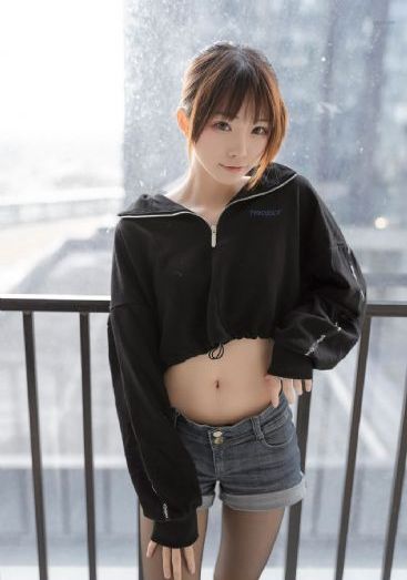 欧美雪中瑜伽图大全_高清蓝光在线观