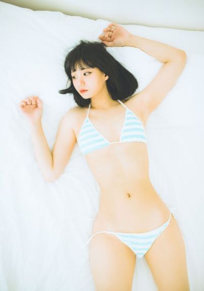 欧美另类丝袜美腿_剧情片全集免费播放