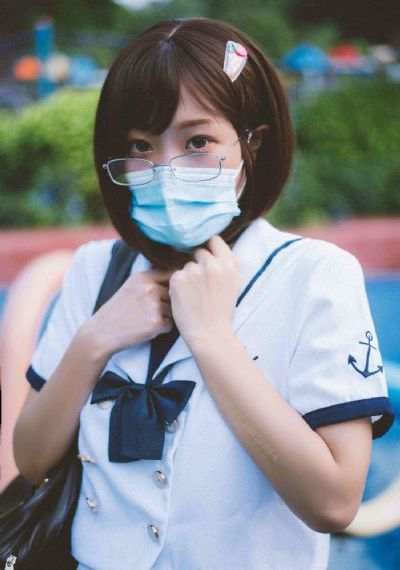 两个领导一起吃我的奶_1080高清完整版