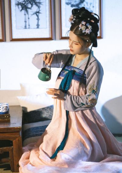 精品久久动漫一区二区_BD在线播放观看